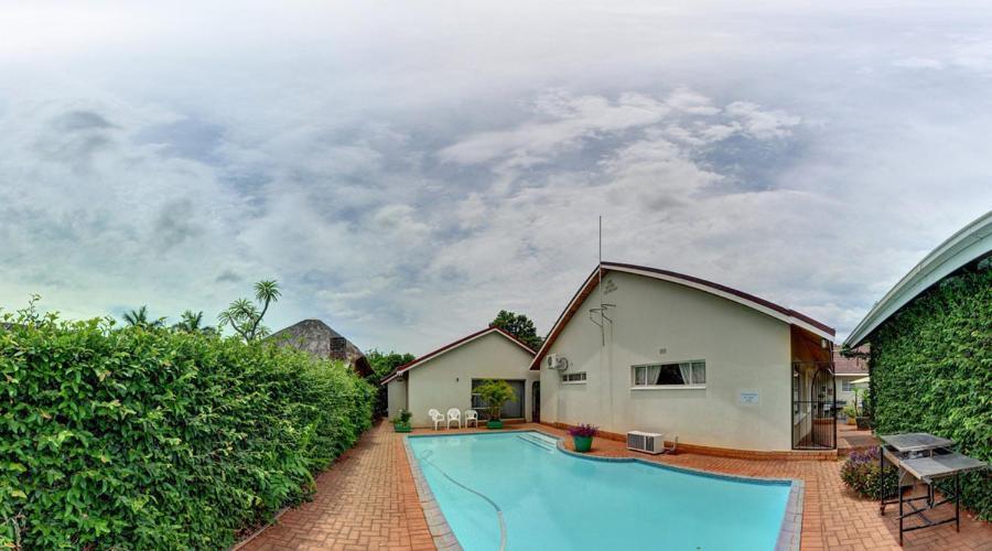 Bezuidenhout Guest House Малелейн Екстериор снимка